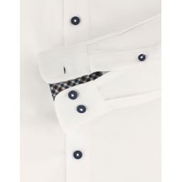 Chemise unie col boutonné